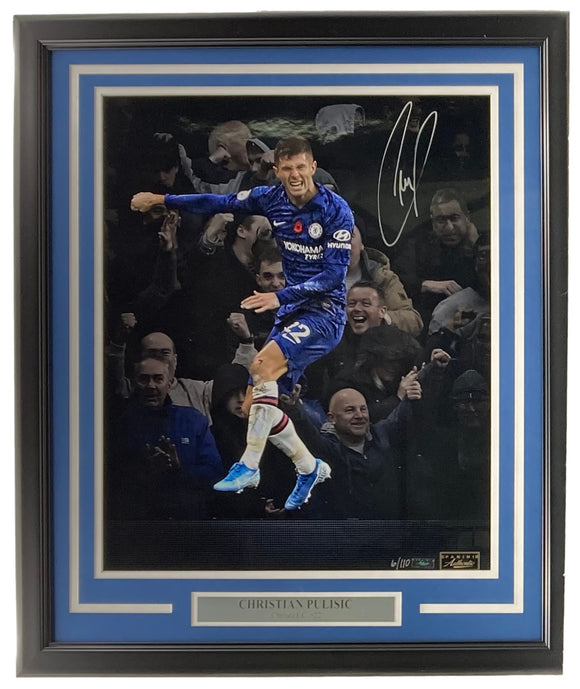Christian Pulisic Signed Framed 16x20 Chelsea FC Soccer Photo Panini Sports Integrity