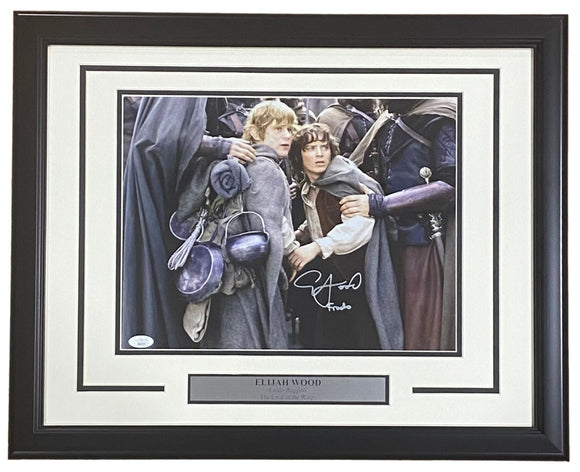 Elijah Wood Signed Framed 11x14 Lord Of The Rings Photo 2 w/ Samwise JSA