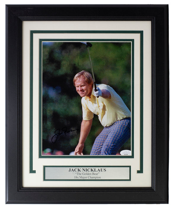 Jack Nicklaus Signed Framed 8x10 Putting Golf Photo JSA Sports Integrity