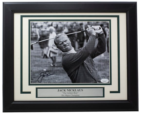 Jack Nicklaus Signed Framed 8x10 Vintage B&W Golf Photo JSA Sports Integrity