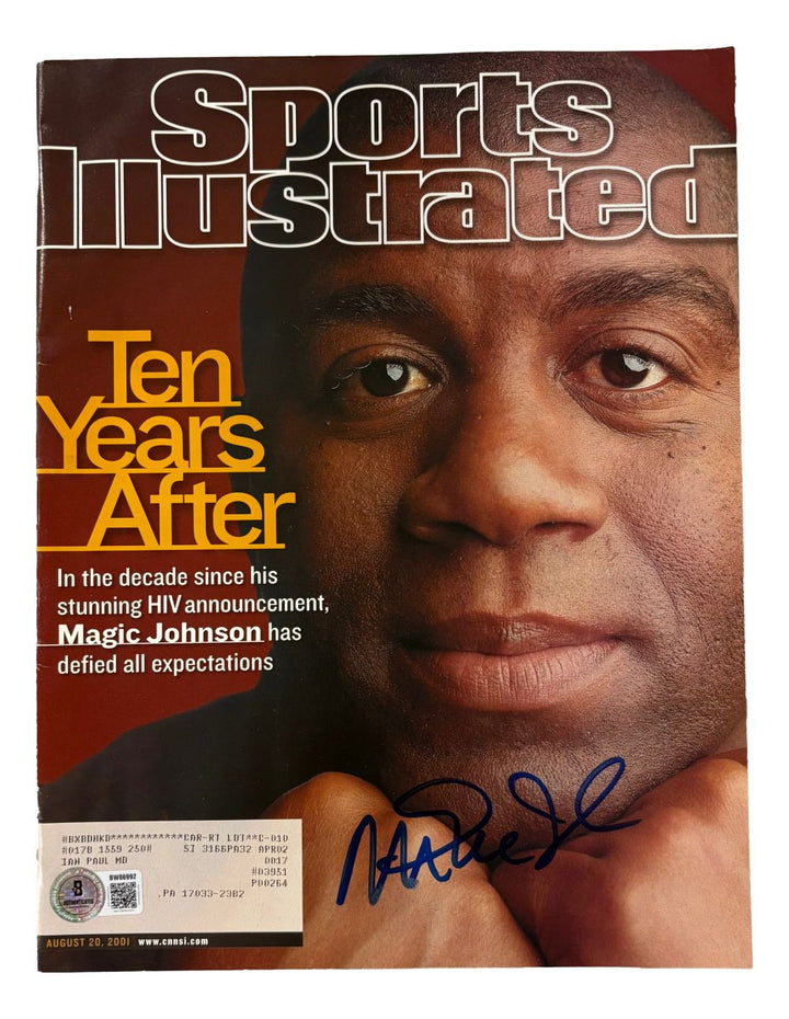 Magic Johnson Lakers Signed Sports Illustrated Magazine Aug 20 2001 BAS