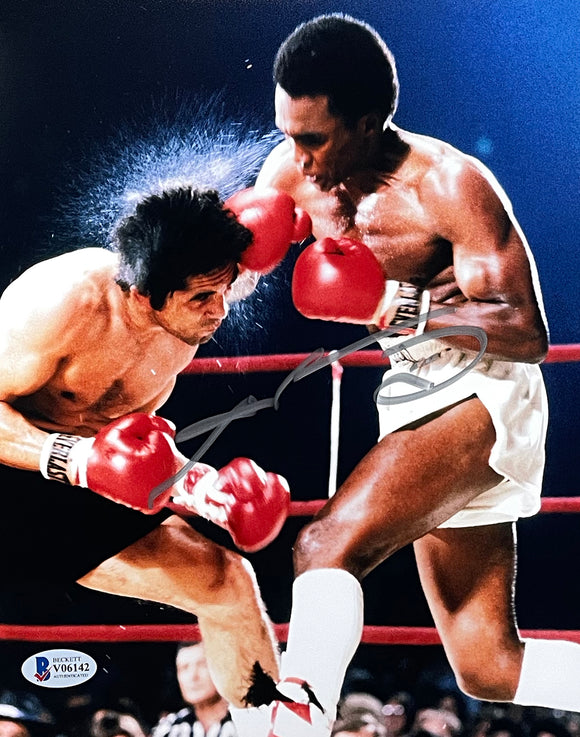 Sugar Ray Leonard Signed 8x10 Boxing Punch Vertical Photo BAS Sports Integrity