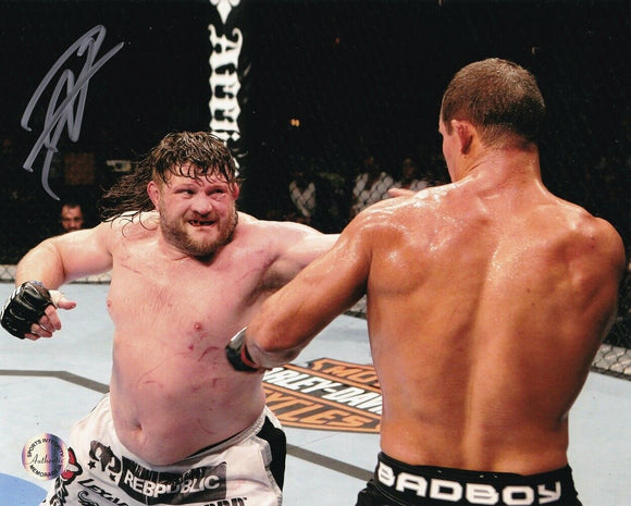 Roy Nelson Signed 8x10 UFC Photo vs Brendan Schaub SI