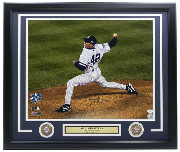 Mariano Rivera Signed Framed Yankees 16x20 Photo HOF 2019 JSA Sports Integrity