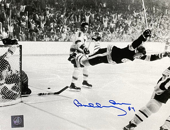 Bobby Orr Signed Boston Bruins Flying Goal 8x10 Photo GNR