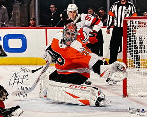 Carter Hart Signed Philadelphia Flyers 16x20 Photo 10/9/19 1st NHL SO Fanatics