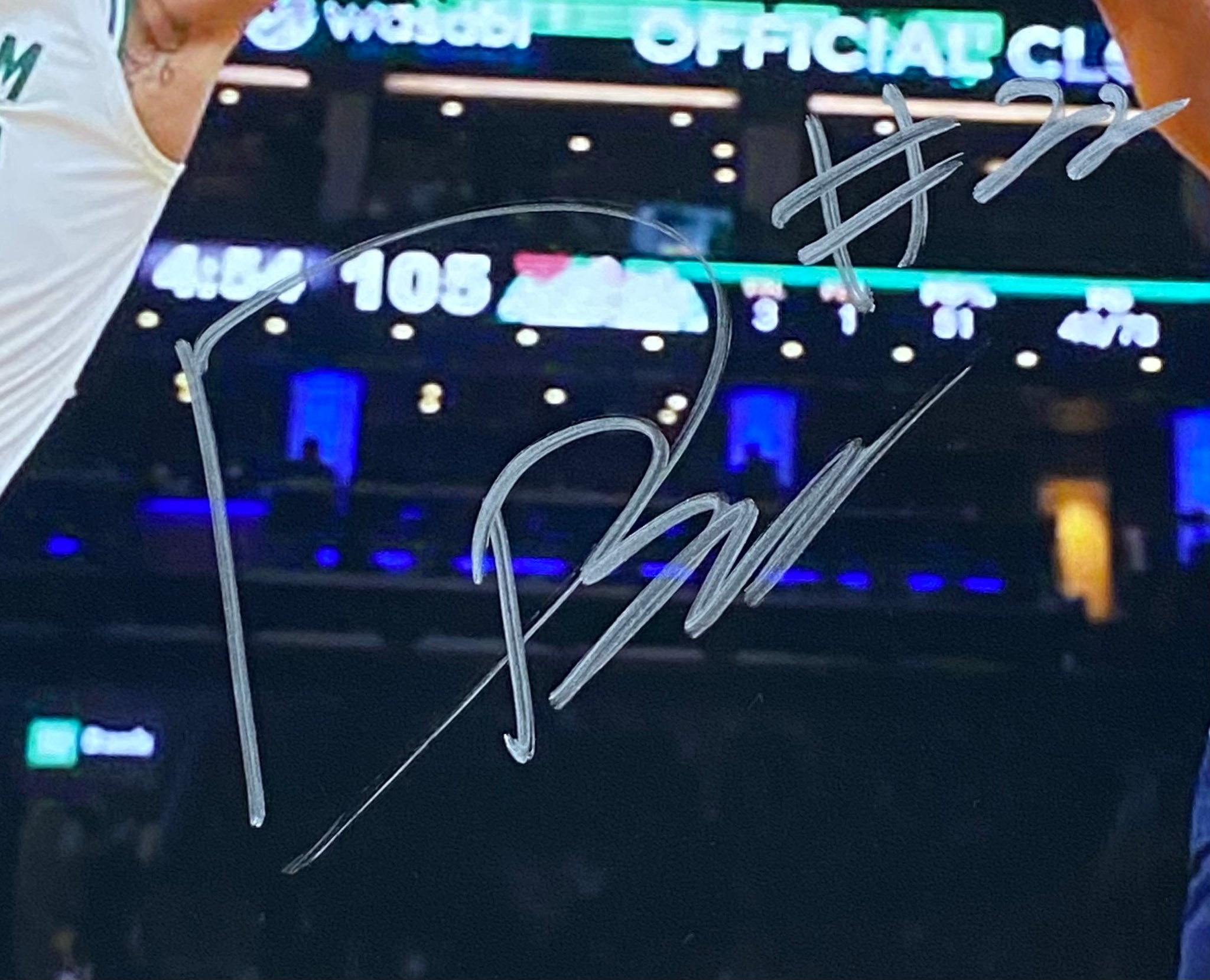 Desmond Bane Signed 16x20 Memphis Grizzlies Dunk Photo JSA ITP