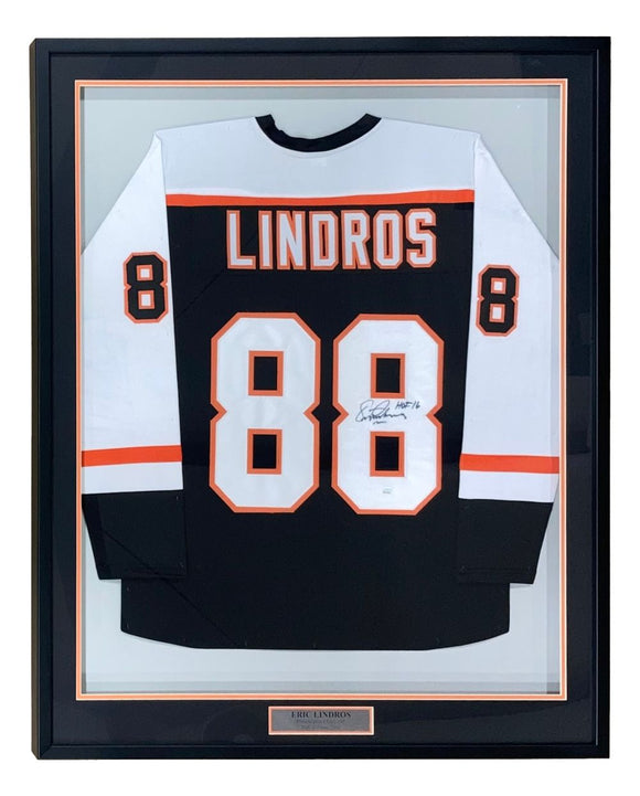 Eric Lindros Philadelphia Signed Framed Black Hockey Jersey HOF 16 JSA ITP