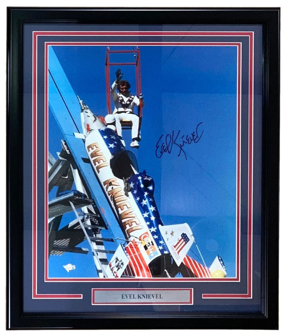 Evel Knievel Signed Framed 16x20 Photo Fanatics