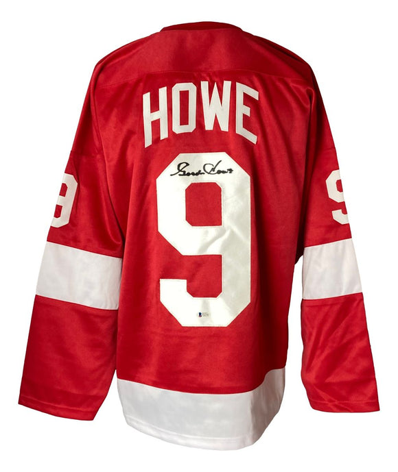 Gordie Howe Detroit Signed Red Hockey Jersey BAS