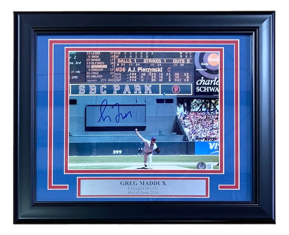 Greg Maddux Signed Framed 8x10 Chicago Cubs Baseball Photo BAS