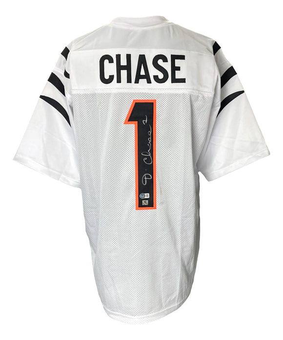 Ja'Marr Chase Signed Custom White Stripe Pro-Style Football Jersey BAS ITP