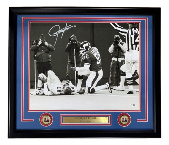 Lawrence Taylor Signed Framed 16x20 New York Giants Cunningham Sack JSA QR