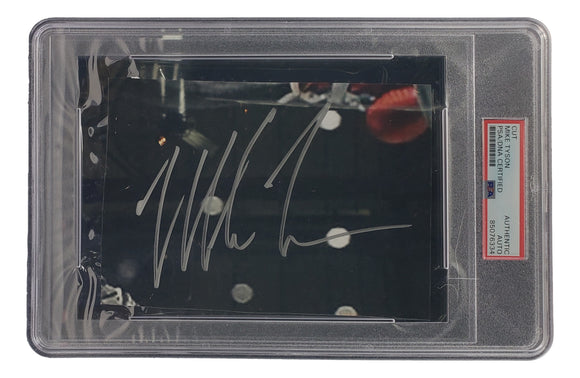 Mike Tyson Signed Slabbed Boxing Cut Signature PSA/DNA 85076334
