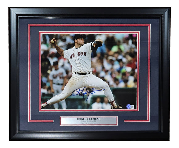Roger Clemens Signed Framed 11x14 Boston Red Sox Photo BAS BD59675