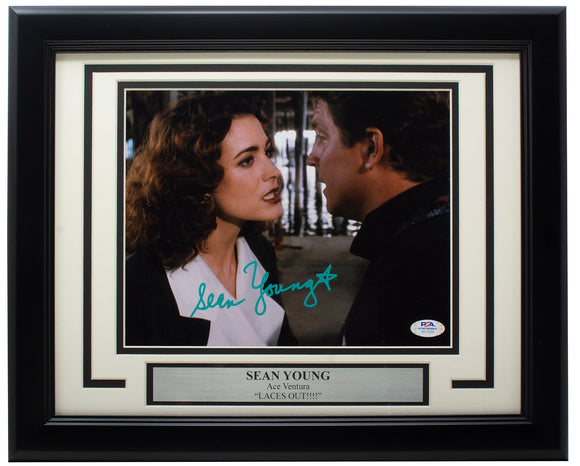 Sean Young Signed Framed 8x10 Ace Ventura Pet Detective Photo PSA ITP Sports Integrity