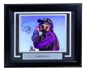 Snoop Dogg Signed Framed 8x10 Photo PSA AM21909 Sports Integrity