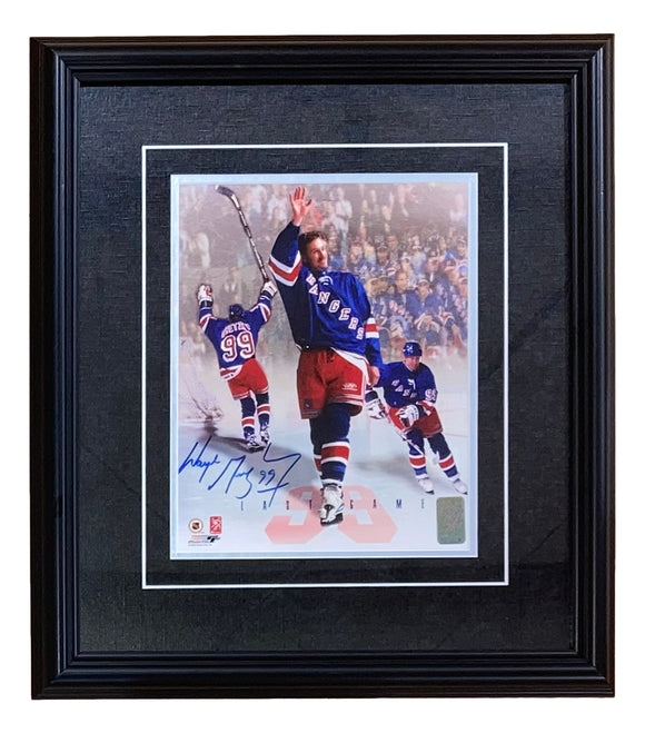 Wayne Gretzky Signed Framed 8x10 New York Rangers Last Game Photo WGA